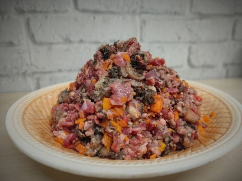 Мясной микс рубленый с овощами RO-2 (говядина, курица, рубец)